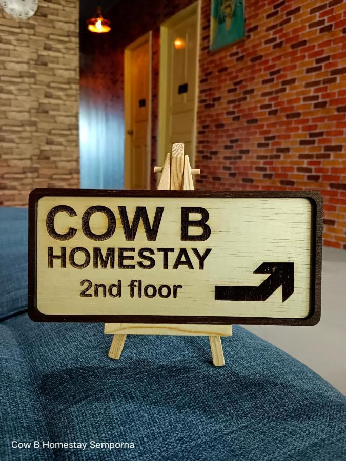 Cow B Homestay Semporna Eksteriør bilde